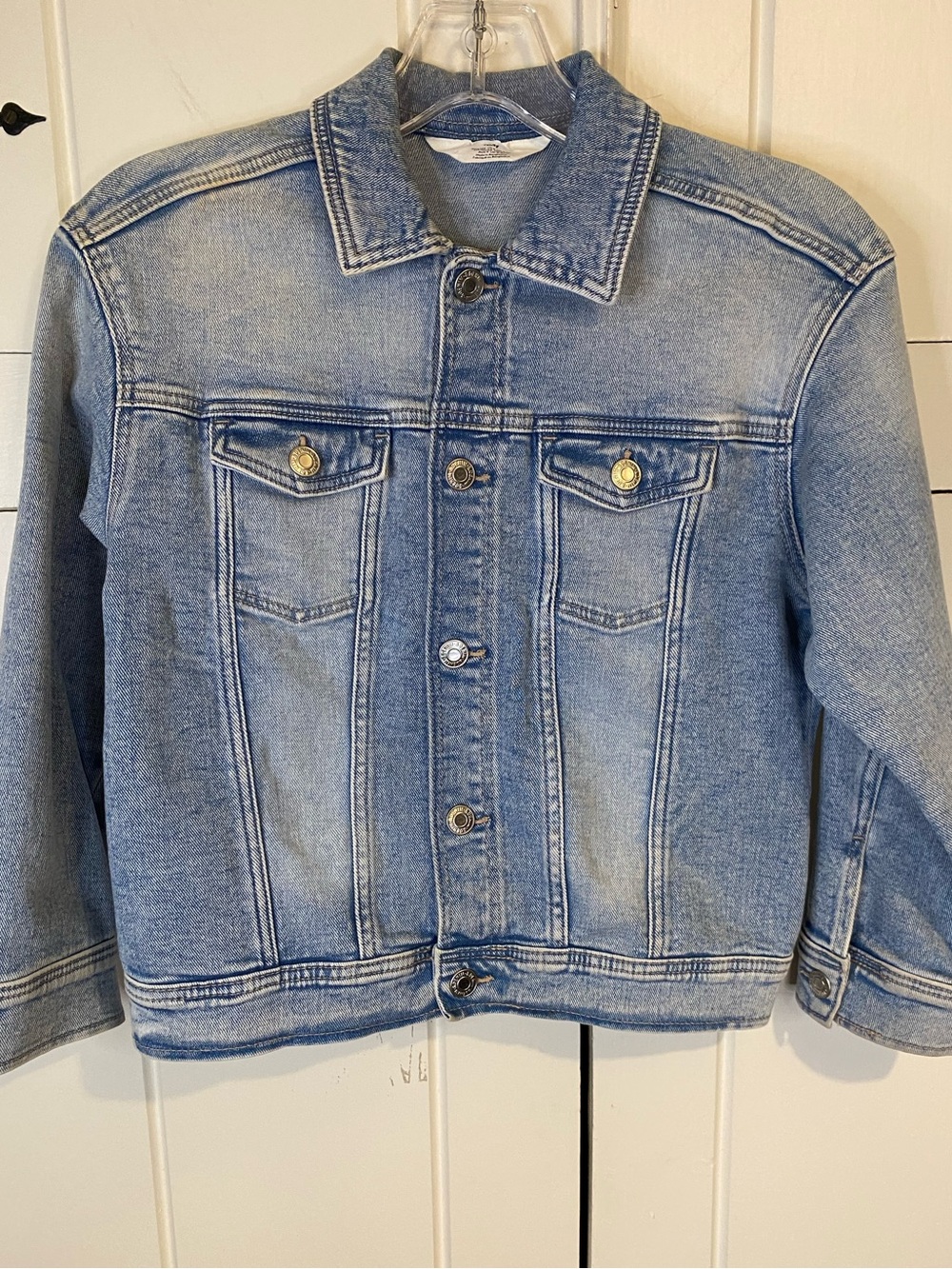 H&M Light Wash Gently Distressed Snap Closure Denim Jacket. Children’s Size 8.